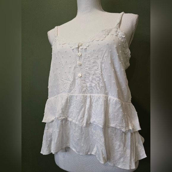 Urban Romantics White Lace Trimmed Women's Top - Picture 3 of 7